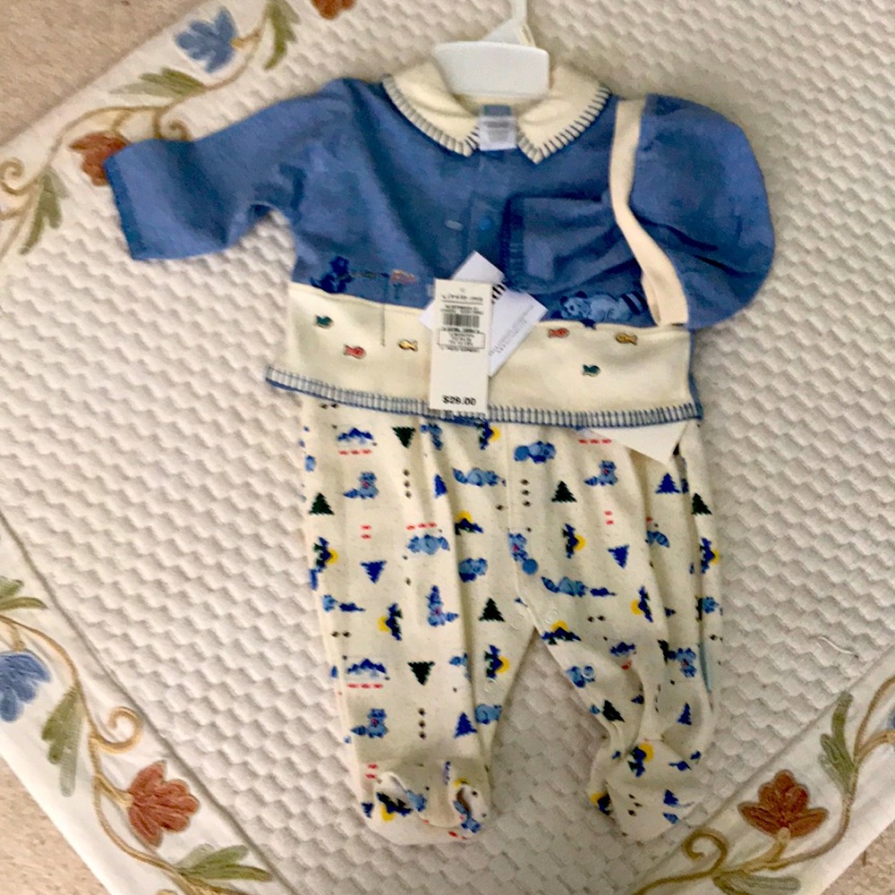 Baby clothes